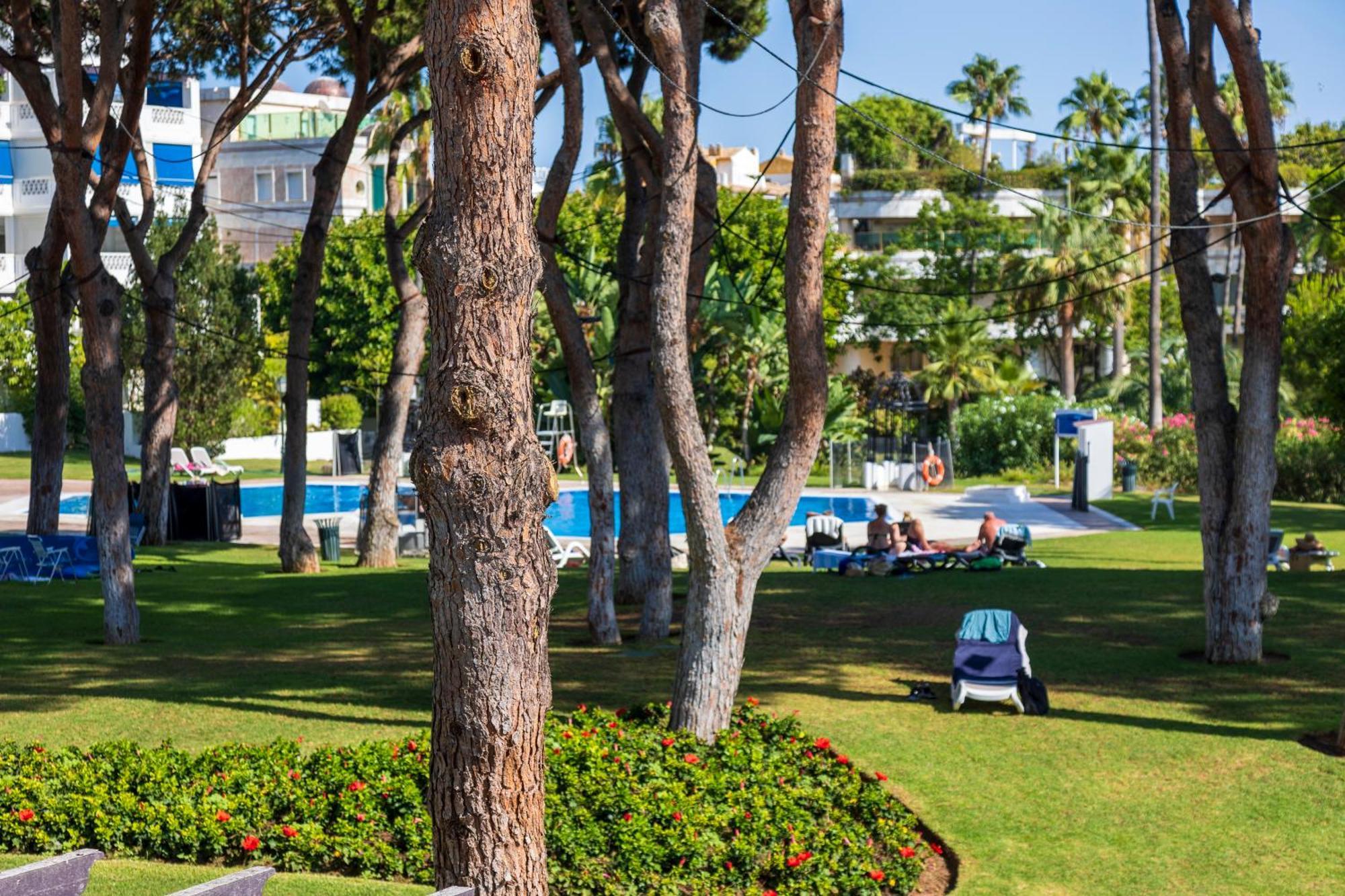 Apartment Frontline Beach With Amazing Sea Views Marbella