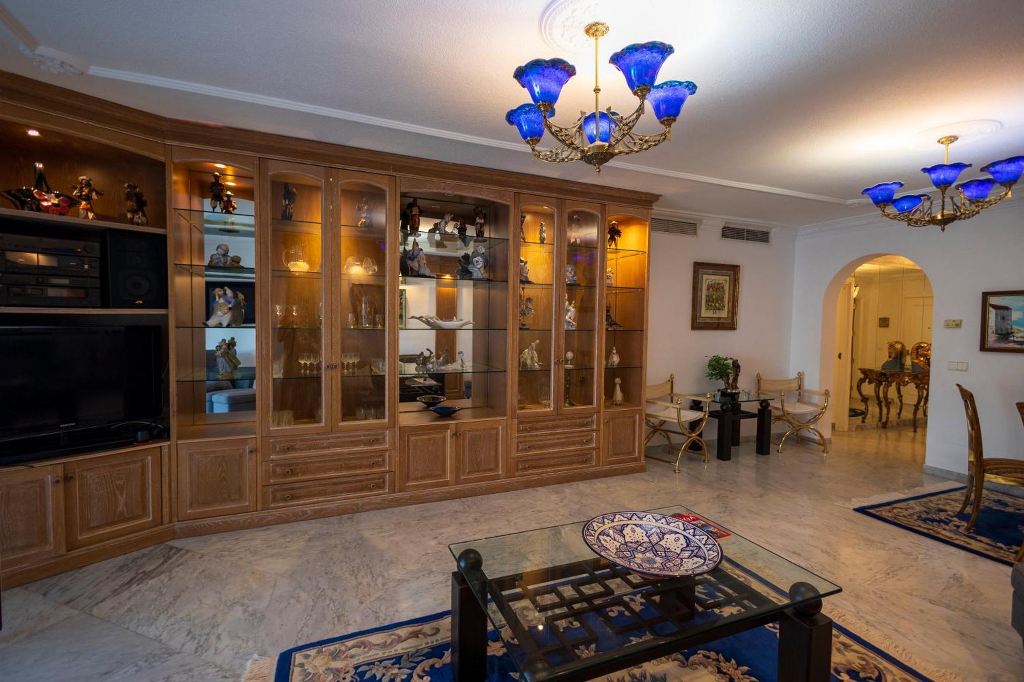 Frontline Beach With Amazing Sea Views Appartamento Marbella